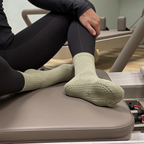 PILATES SOCKS · KHAKI