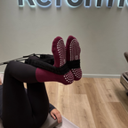 PILATES SOCKS · BURGUNDY