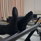 PILATES SOCKS · SORT/SORT