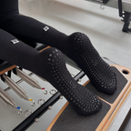 PILATES SOCKS · SORT/SORT